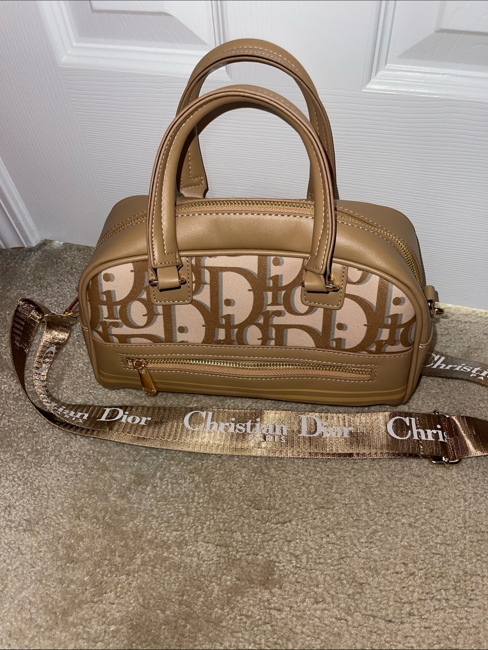 CD logo bag